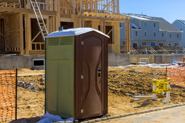 Best Porta potty delivery and setup  in Oxford, MI